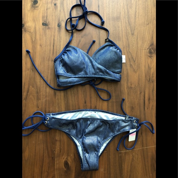 VS Swim bikini in metallic ice - Picture 5 of 6